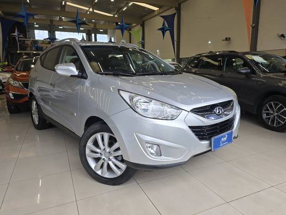 HYUNDAI IX35 2.0 MPI 4X2 16V GASOLINA 4P AUTOMÁTICO HYUNDAI IX35 2.0 MPI 4X2 16V GASOLINA 4P AUTOMÁTICO